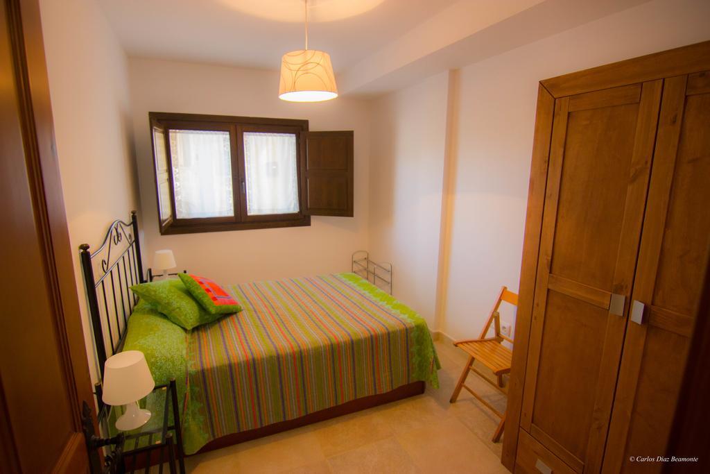 Apartamentos Turisticos Rio Gallego Fontellas  Exterior photo
