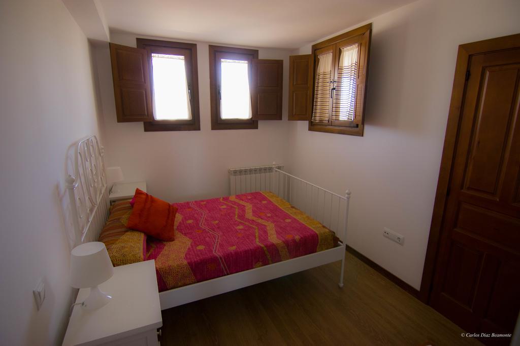 Apartamentos Turisticos Rio Gallego Fontellas  Exterior photo
